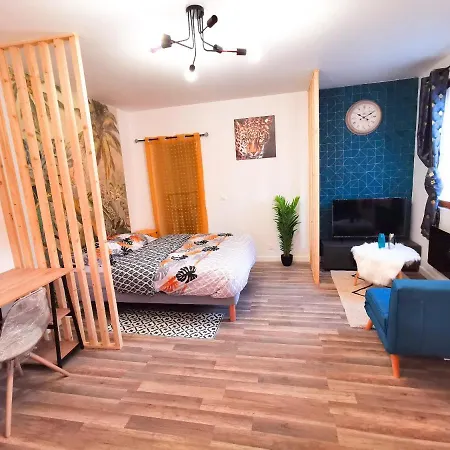 Le Jungle Chic De Pontoise